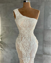 Elegant Long One Shoulder Appliques Lace Mermaid Wedding Dresses